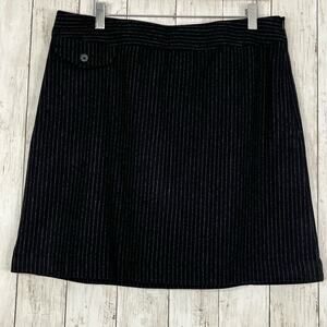 Banana Republic Wool Blend Black w/ Gray Pinstripe Short Pencil Skirt 10